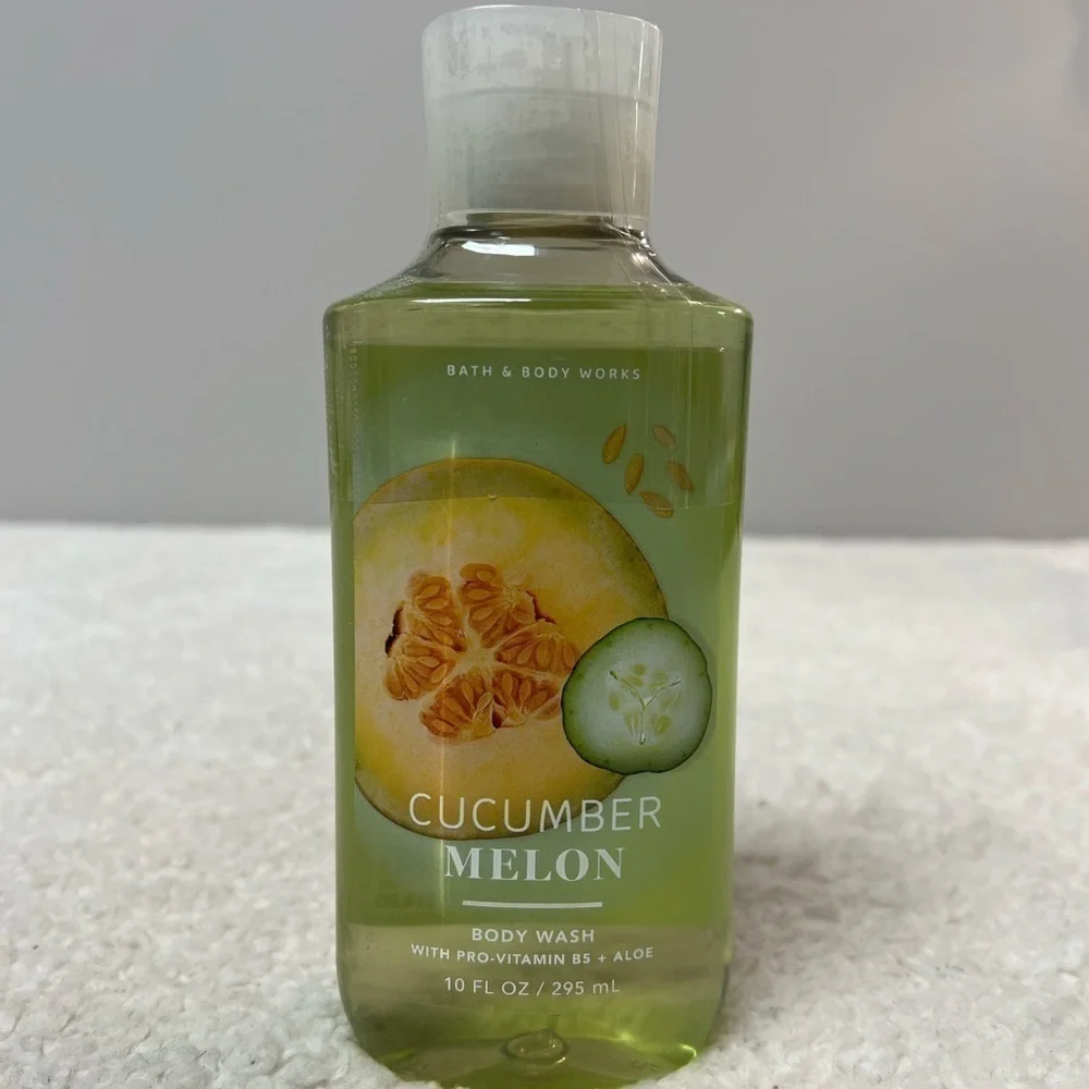 Bath & Body Works "Cucumber Melon" Body Creme, Scrub & Mist Gift Bundle - Picture 5 of 10